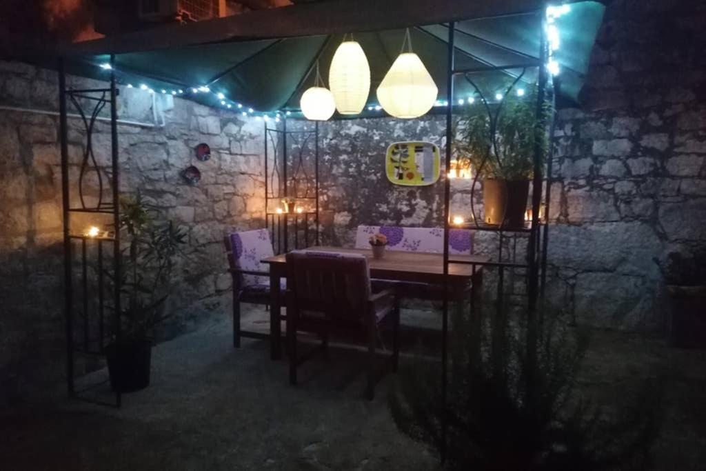 Rovinj Home With A Garden By Rocco Exterior photo
