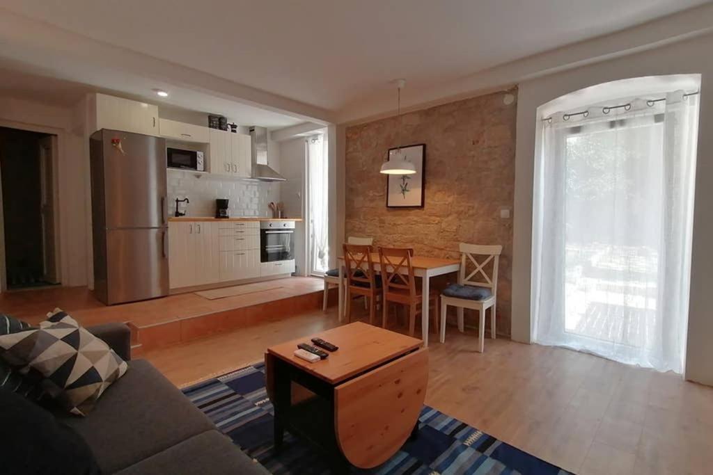 Rovinj Home With A Garden By Rocco Exterior photo